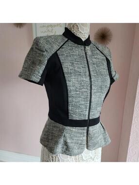 LKNW ETcetera Black white tweed short sleeve peplum blazer adorb 4